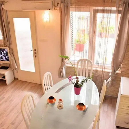 With Wifi - 24525 * 斯普利特