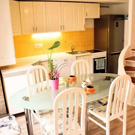 With Wifi - 24525 Split