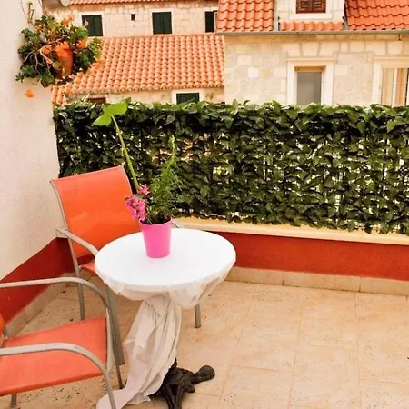 Apartament With Wifi - 24525 *